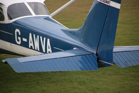  Skyhawk G-AWVA